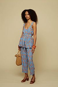 HENIOCHUS PANTS (BLUE GEO PEOPLE PRINT)