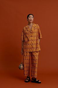 MASTICHOCHORI Shirt (Pyrgousika brown/orange)