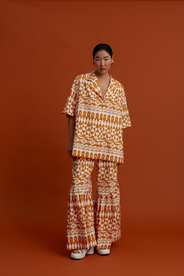 ANAVATOS Pants (White motifs orange)