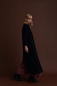 VOUKOLIKON OVERCOAT (BLACK)