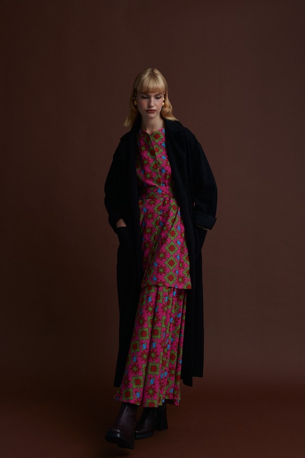 VOUKOLIKON OVERCOAT (BLACK)