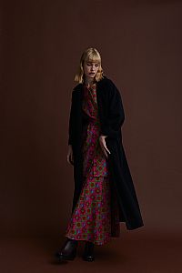 VOUKOLIKON OVERCOAT (BLACK)