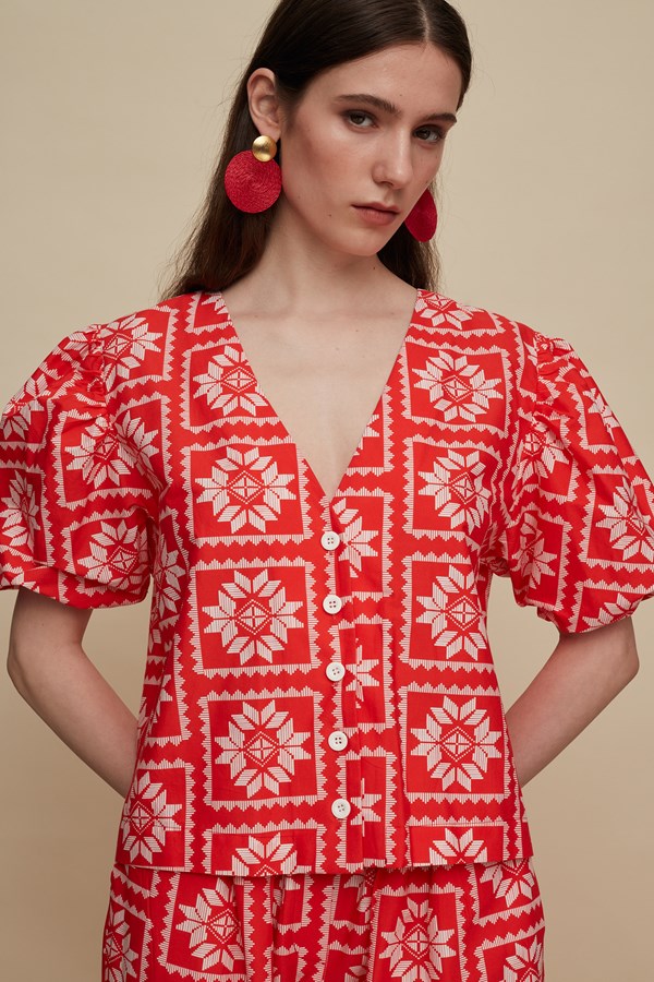KASTELI SHIRT (VOURIA WHITE/RED PRINT)