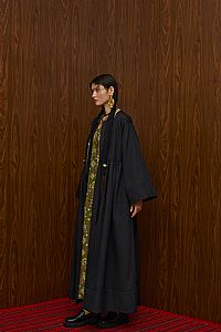 VELENTZA OVERCOAT (BLACK PLISSE)