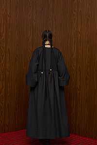 VELENTZA OVERCOAT (BLACK PLISSE)