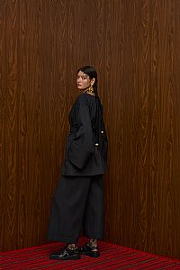 ACHELOOS PANTS (BLACK PLISSE)