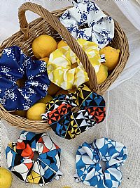 KRINON White Scrunchie