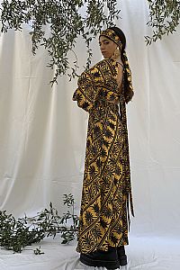 AKROKERAMON Crop Top